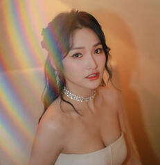 xinwen so frickin pretty omg!!!